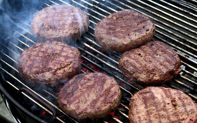 steak sur un grill